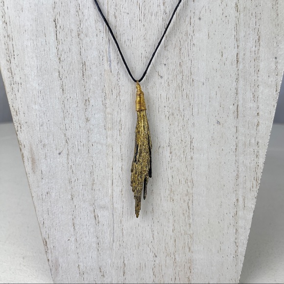 Sage Goddess Jewelry - 🚫SOLD🚫 NWOT Sage Goddess Alchemist Gold Plated Black Kyanite Pendant Necklace